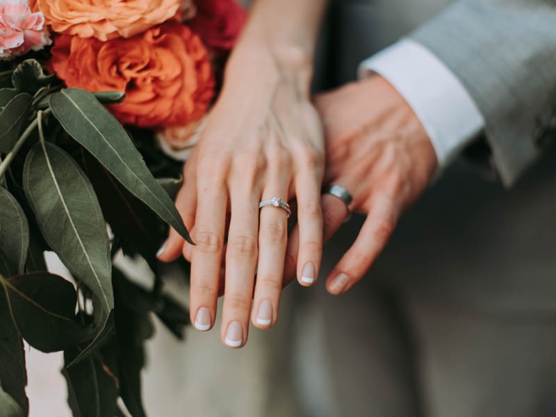 samantha-gades-RHAtRIT3-CE-unsplash