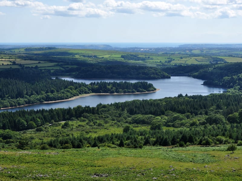 Visit_Dartmoor_Burrator_Reservoir_from_Leather_Tor