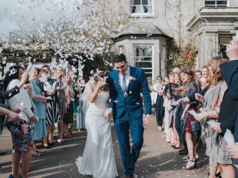 Wedding with confetti